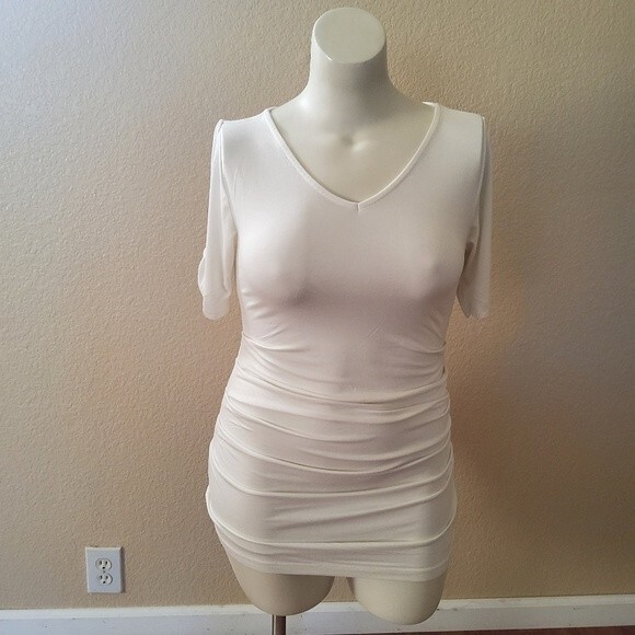 Soft Surroundings Tops - Soft Surroundings Ruched Knit Top M White
